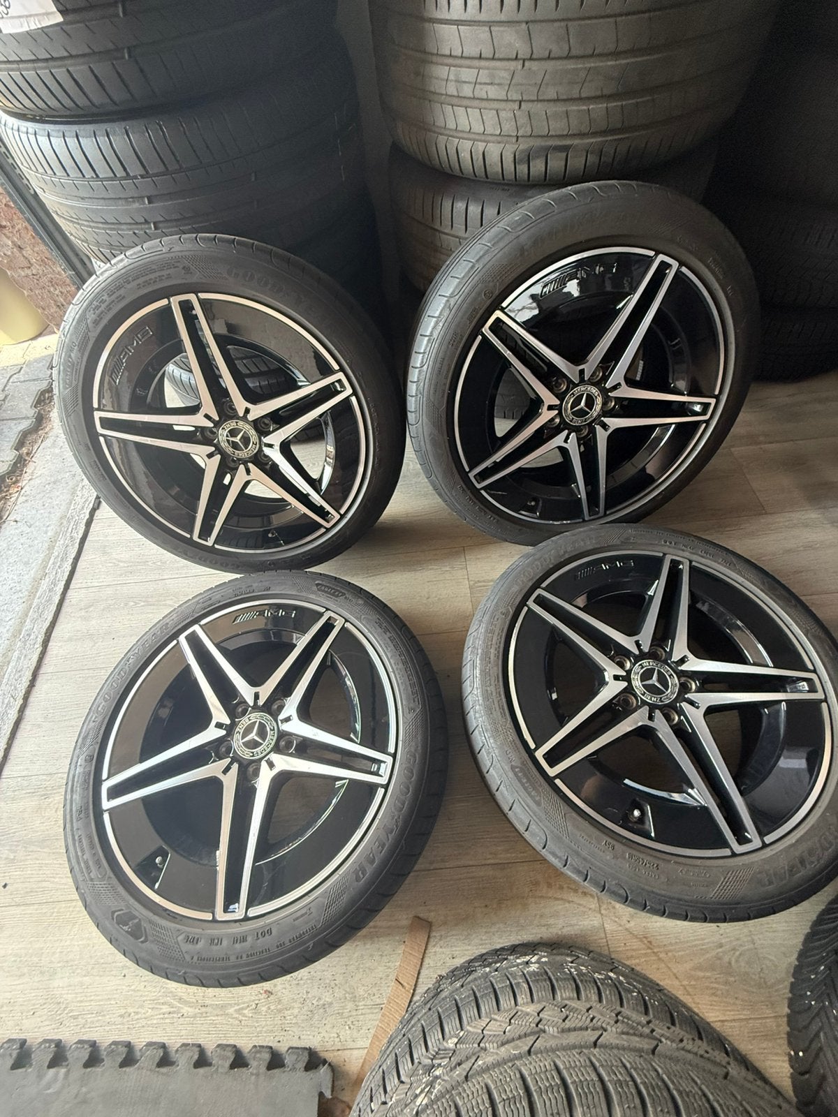 Mercedes amg orgineel/A206/Zomer/breedset/5x112, Auto-onderdelen, Banden en Velgen, 18 inch, ----, Banden en Velgen, Mercedes AMG
