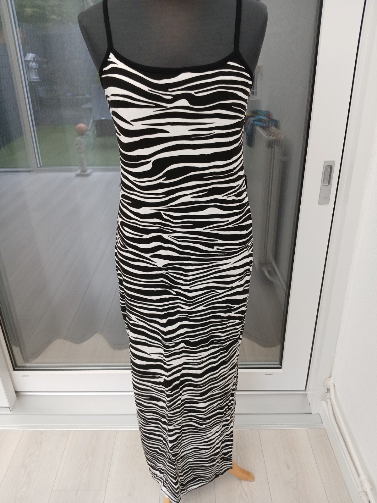 True Spirit nieuwe Jurk Maat L - Zwart/Wit Zebraprint, Maat 38/40 (M), Zwart, Nieuw, Ophalen of Verzenden