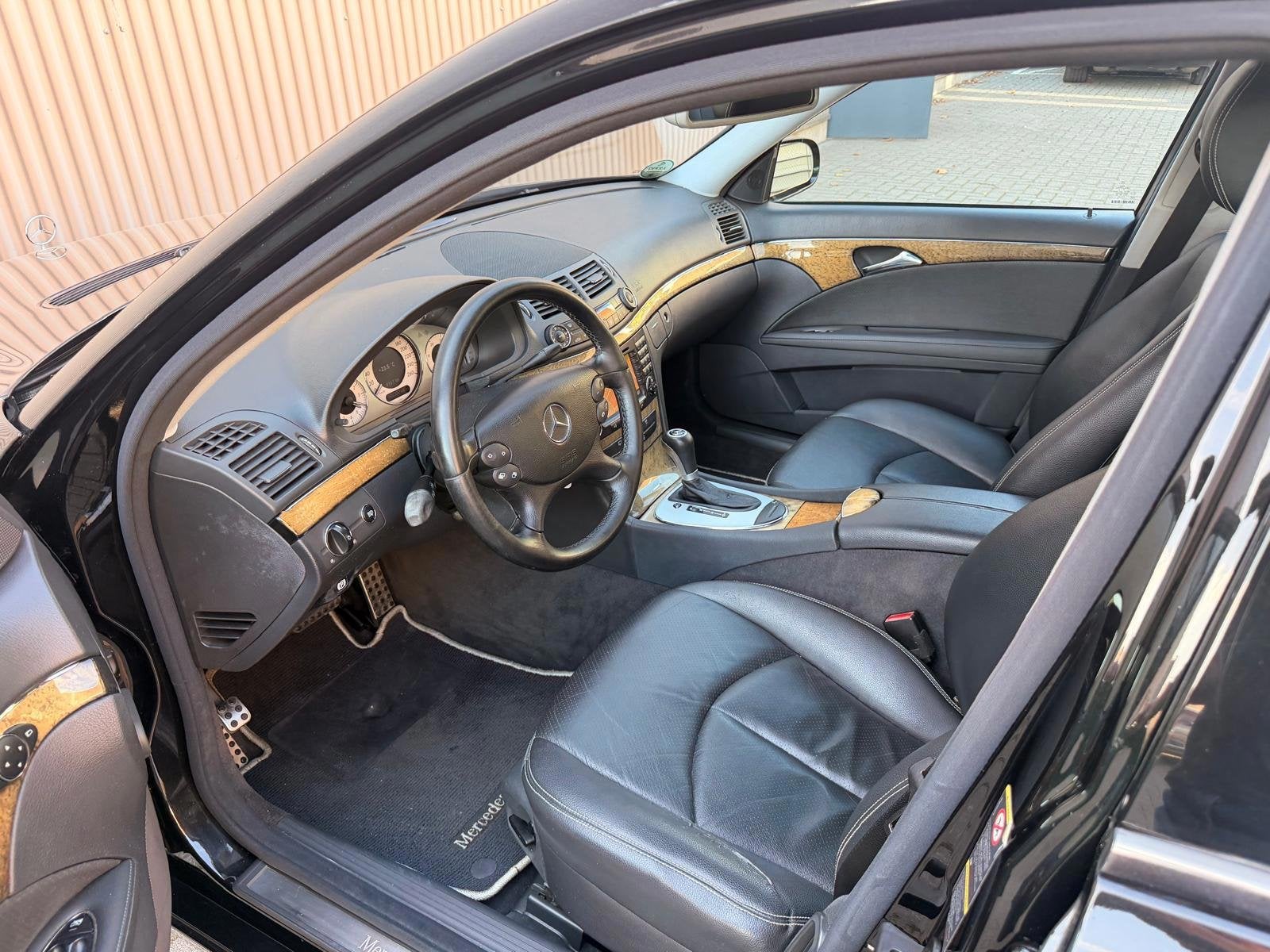 Mercedes-Benz E-klasse Combi 280 CDI Avantgarde Select Volle, Auto's, Automaat, 1780 kg, Achterwielaandrijving, Gebruikt