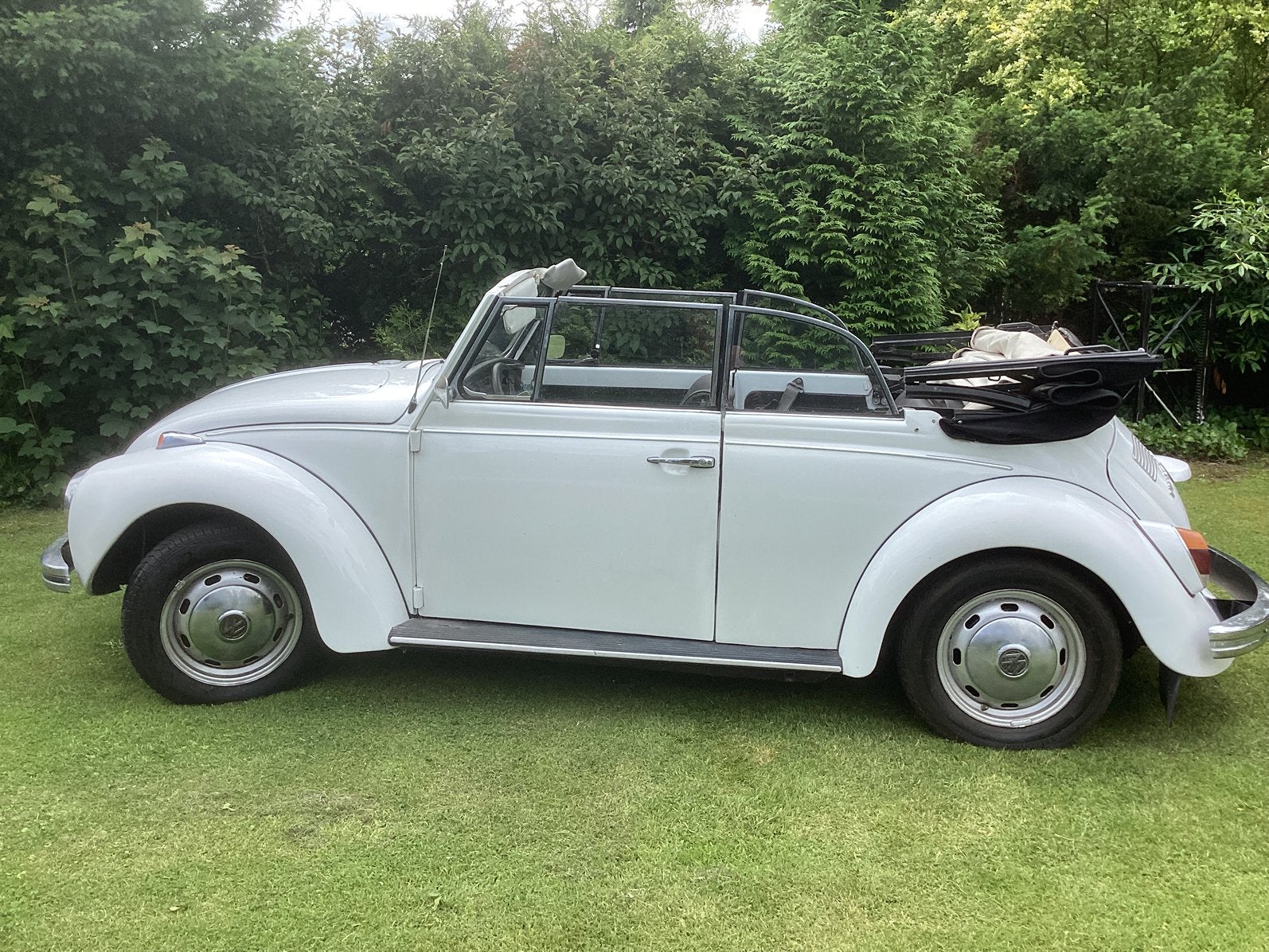 VW kever cabrio 1302 1.6 S 1972 Wit, 4 cilinders, Cabriolet, Wit, Handgeschakeld