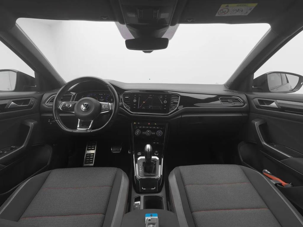 Volkswagen T-Roc € 23.700,00, 1254 kg, 15 km/l, 4 cilinders, 150 pk