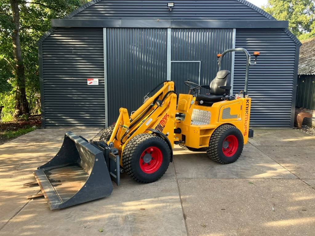 Knikmops 170 minishovel | 200u | 36pk | Nieuwstaat, Wiellader of Shovel