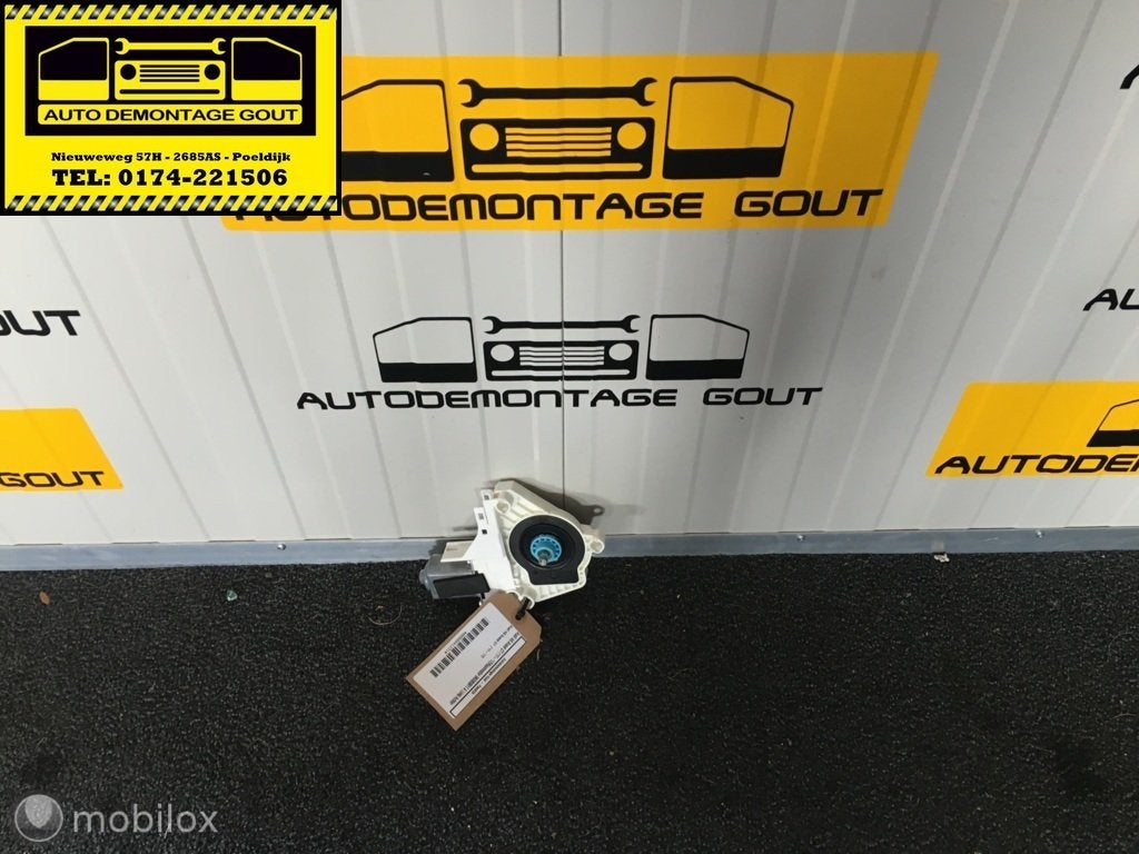 Audi A6 Avant C7 ('11-'17)Raammotor 8K0959811 A Links Achter, Audi, Gebruikt