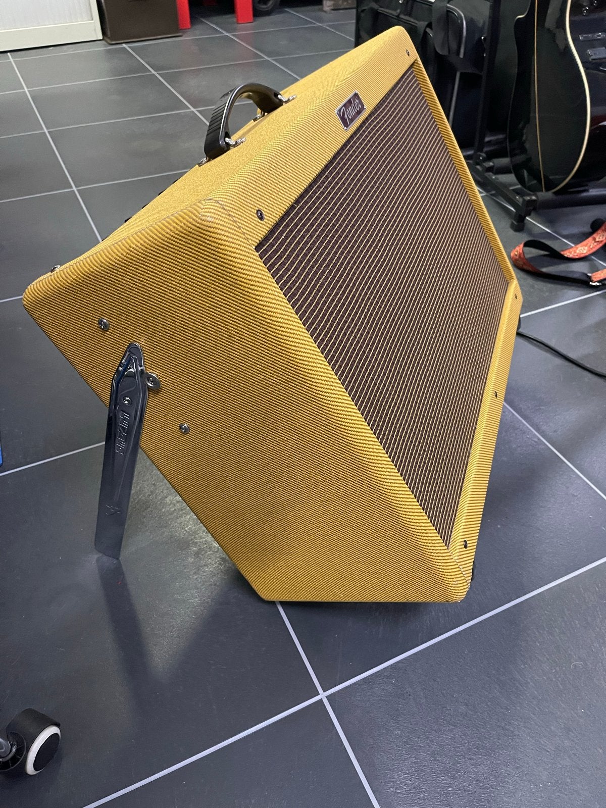 Fender Blues de Luxe combo in nieuwstaat, Ophalen of Verzenden, Zo goed als nieuw, Gitaar, 50 tot 100 watt