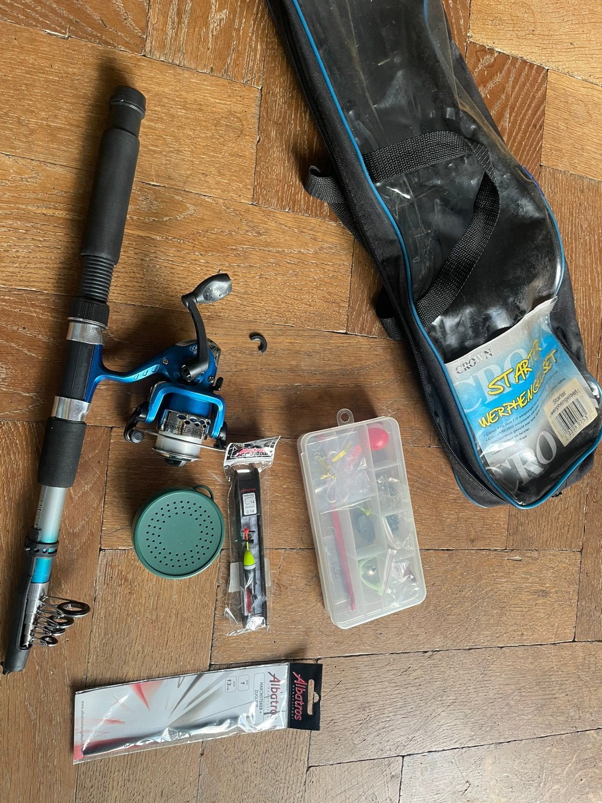 Starter werphengelset, Watersport en Boten, Hengelsport | Algemeen, Ophalen, Zo goed als nieuw, Werphengel