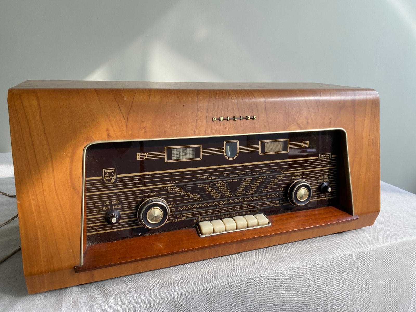 Vintage Philips Radio B5X74A - Bouwjaar 1957, Ophalen of Verzenden, Gebruikt, Radio