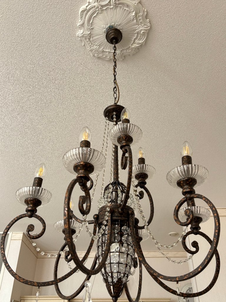 Prachtige klassieke, landelijke meerkops kroonluchter, Huis en Inrichting, Lampen | Kroonluchters, Ophalen, E14 (klein), Klassiek/ Landelijk