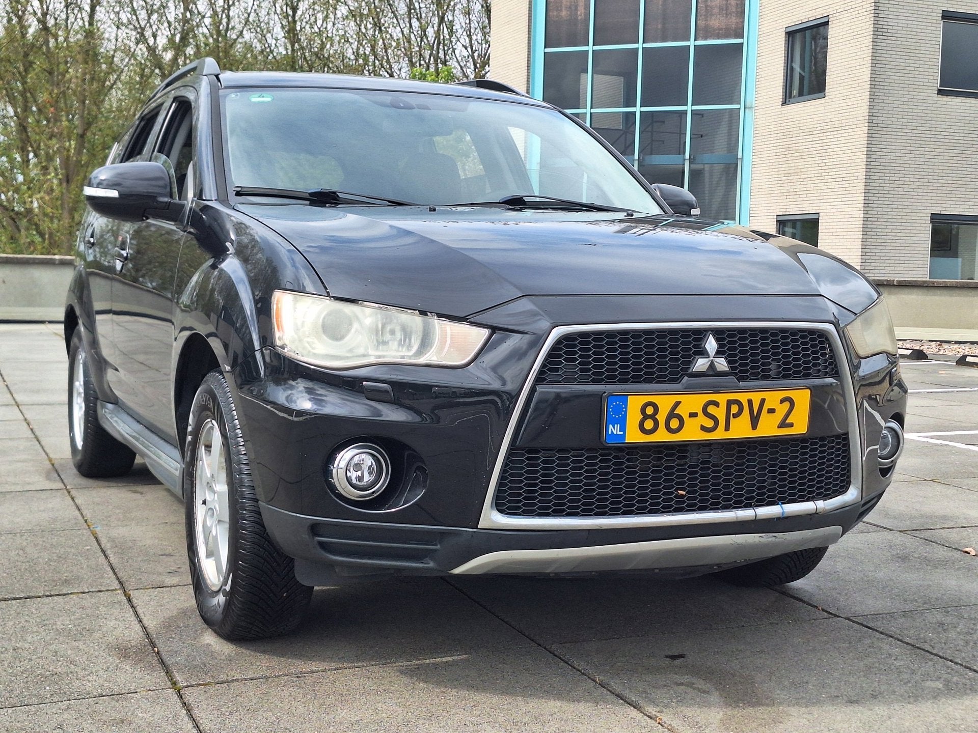 Mitsubishi Outlander €5950,-2.2 DI-D Edit.One E5 Navigatie, Euro 5, Zwart, 4 cilinders, 2000 kg