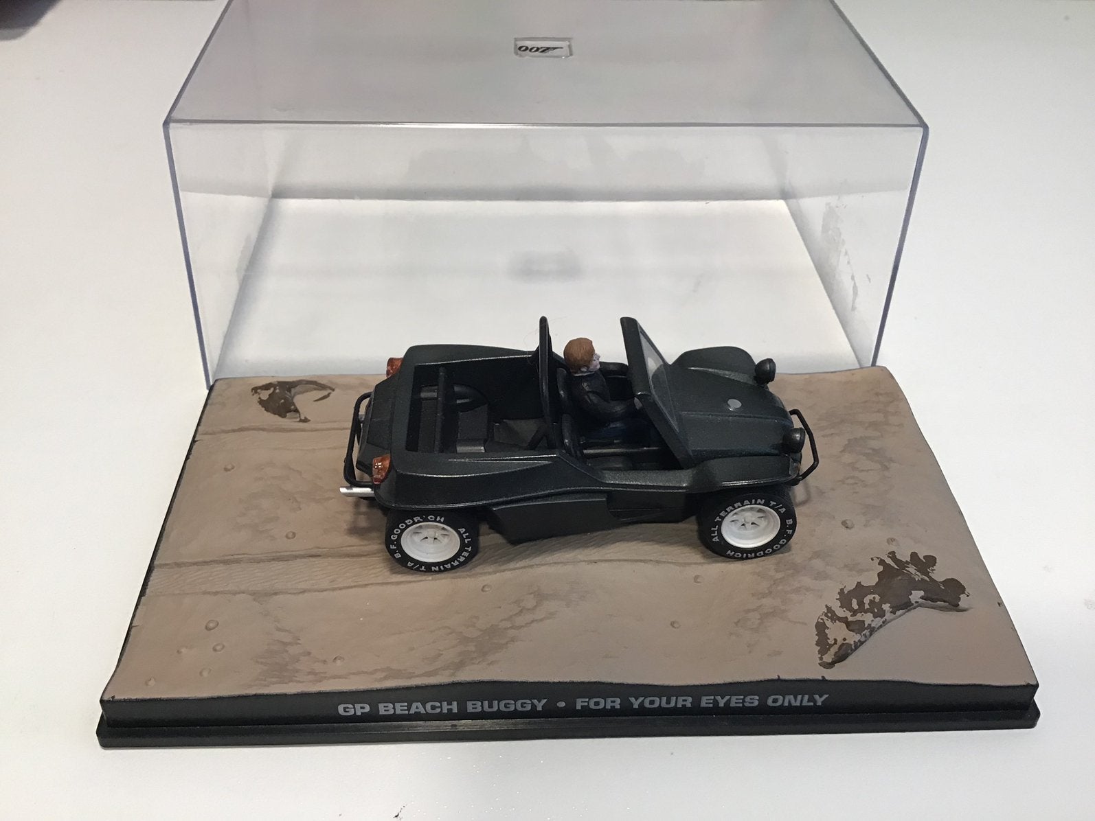 VW GP Beach Buggy “For Your Eyes Only” James Bond Collection, Ophalen of Verzenden, Zo goed als nieuw, Auto, Overige merken