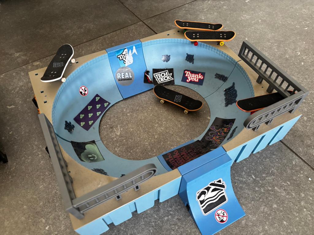 Tech deck daewon mega bowl & pyramid shredder, Ophalen, Gebruikt, Handmatig, Overige merken