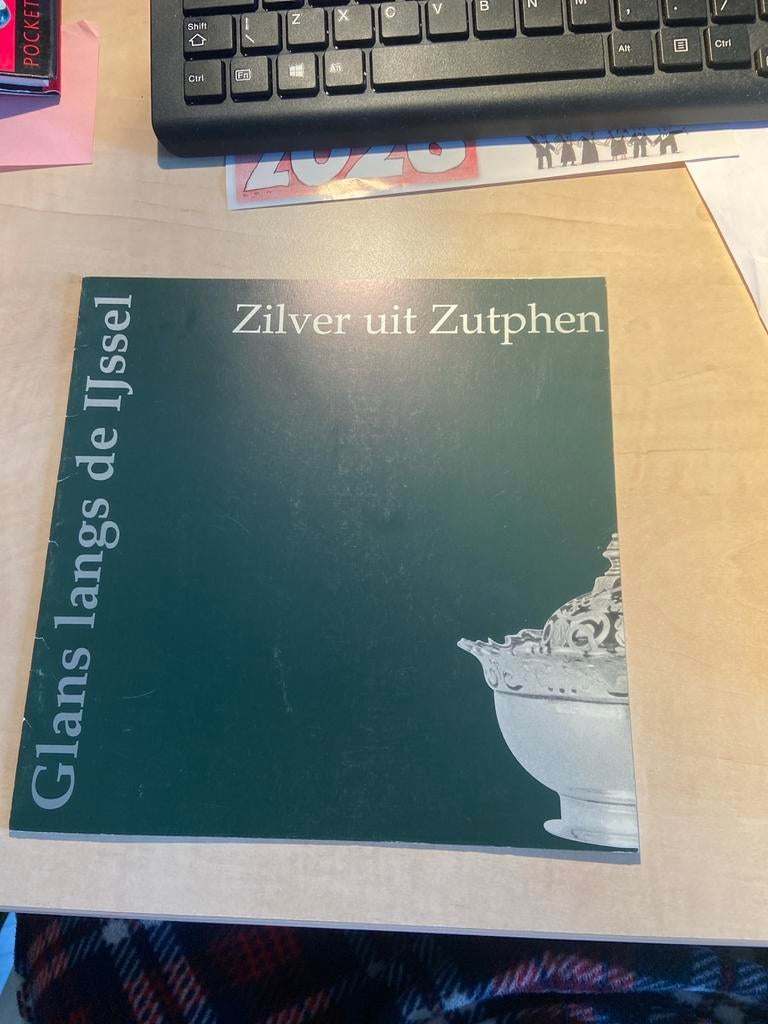 Zilver uit Zutphen: Glans langs de IJssel - Boek, Antiek en Kunst, Ophalen of Verzenden