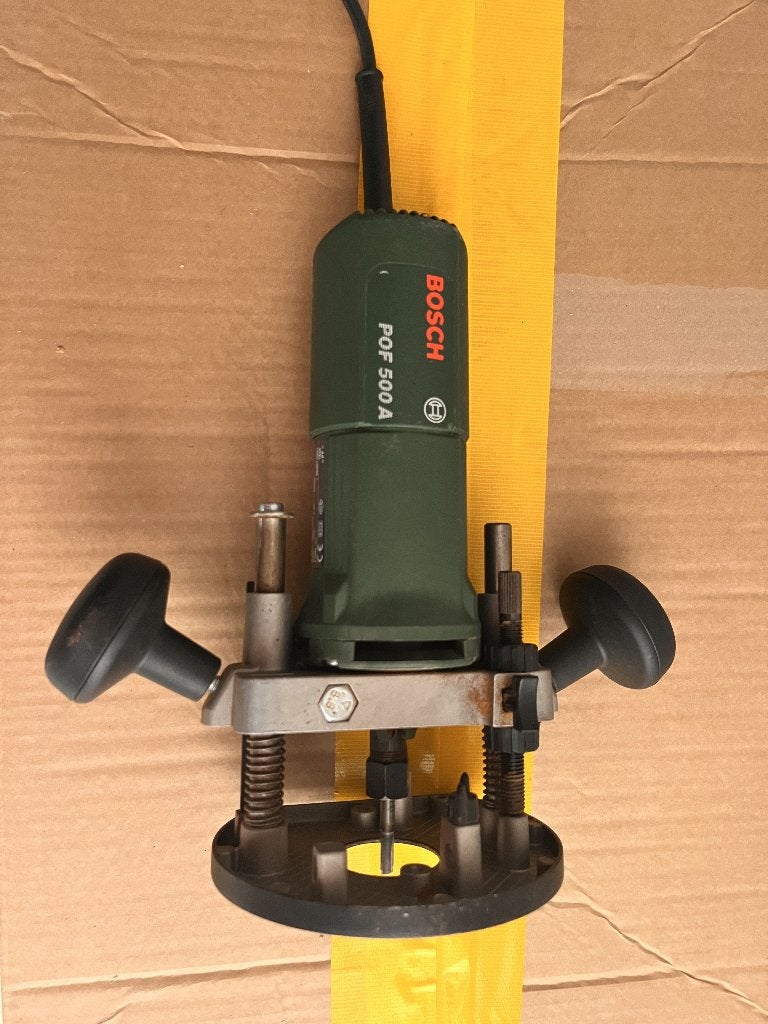 Bosch bovenfrees, POF 500A, Doe-het-zelf en Verbouw, Gereedschap | Freesmachines, Ophalen, Gebruikt, Bovenfrees, Bosch