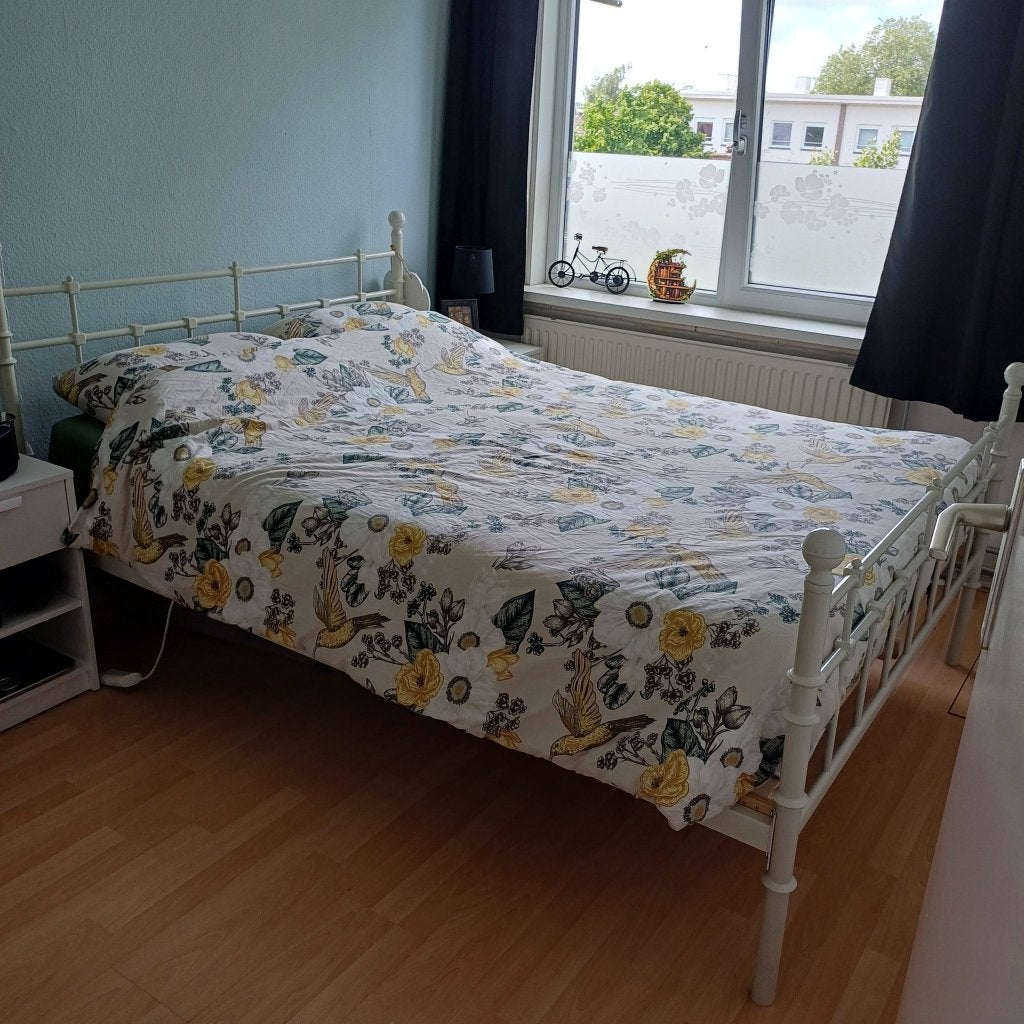 Gratis tweepersoons wit metalen bed 140 x 200, Ophalen, Gebruikt, Wit, Tweepersoons