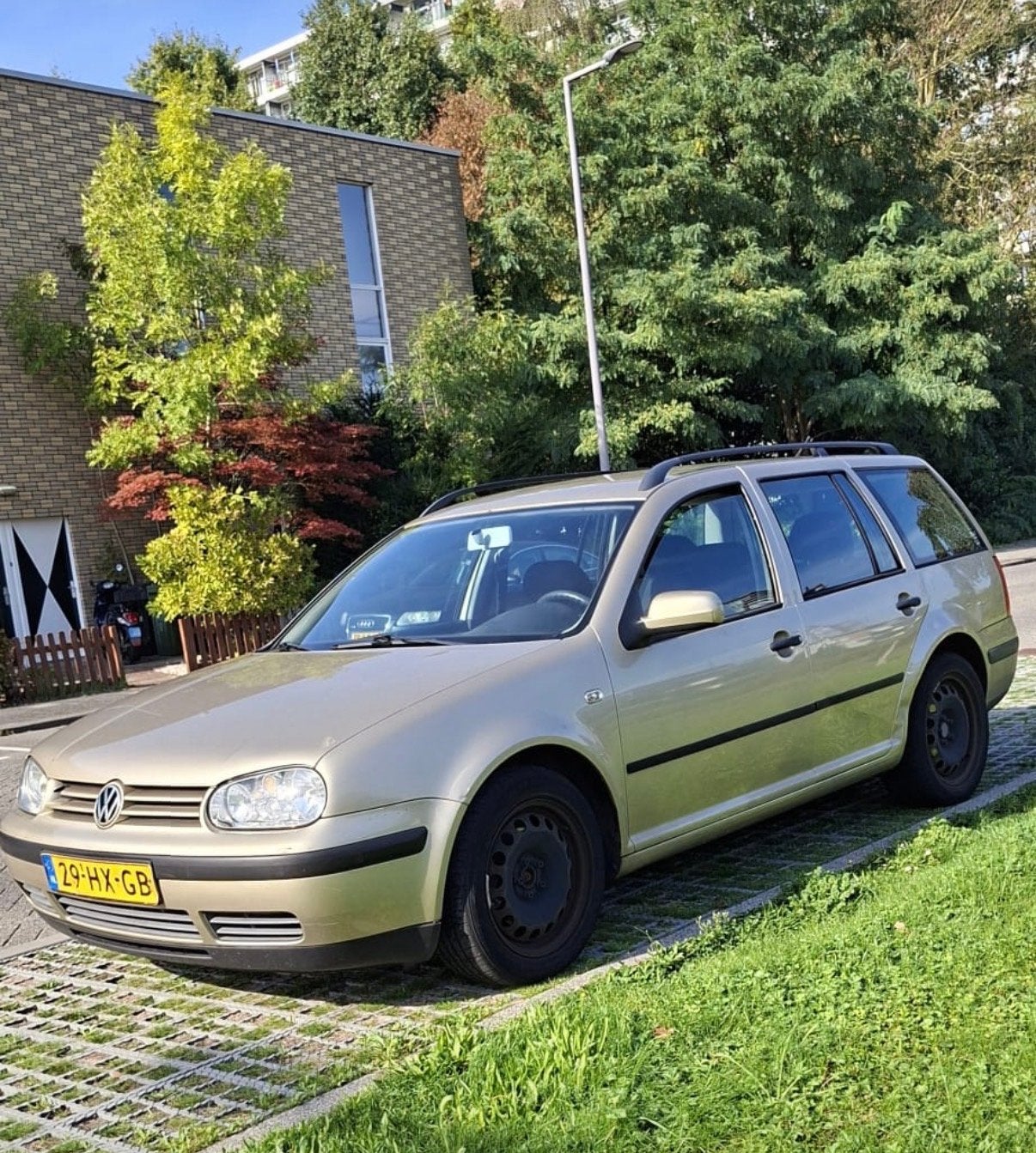 Volkswagen Golf 1.6 Variant 77KW 2002 Goudbruin, Antiek en Kunst, Ophalen