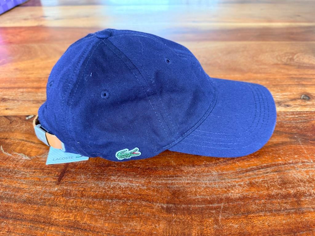 Lacoste Pet - Nieuw met kaartjes - Donkerblauw, Ophalen of Verzenden, Nieuw, One size fits all, Pet