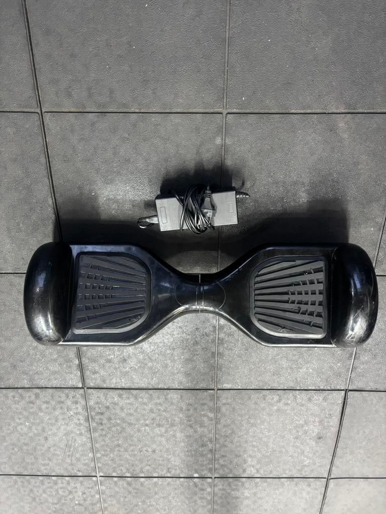 Hooverboard incl. Lader in goede staat, Ophalen of Verzenden, Zo goed als nieuw