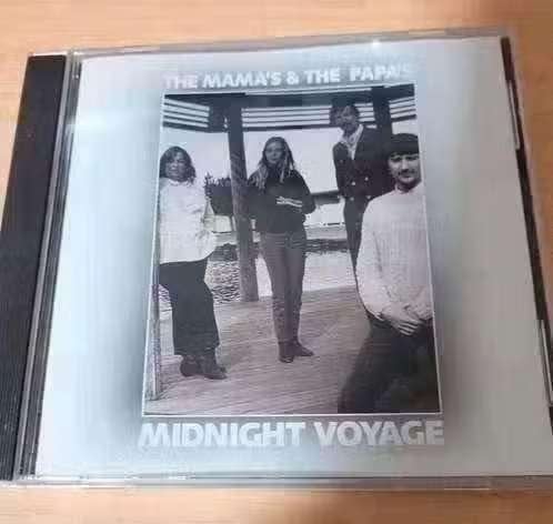 CD The Mama's & The Papa's – Midnight Voyage 11 63332 Rock, Ophalen of Verzenden, Zo goed als nieuw, Verzamelalbum, Folk Rock