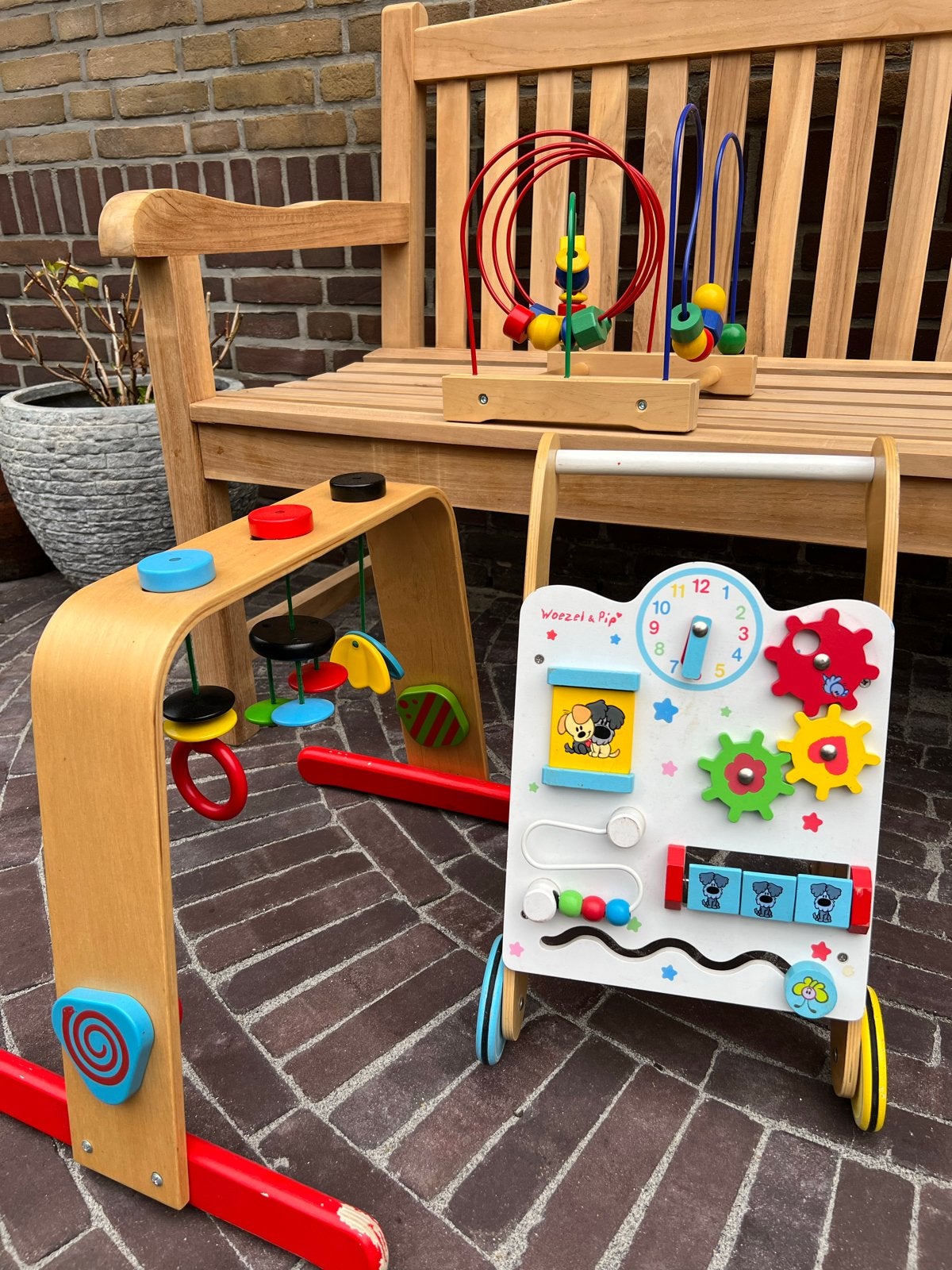 Houten baby speelgoed set: loopwagen, babygym, kralenframe, Ophalen, Gebruikt, Overige typen