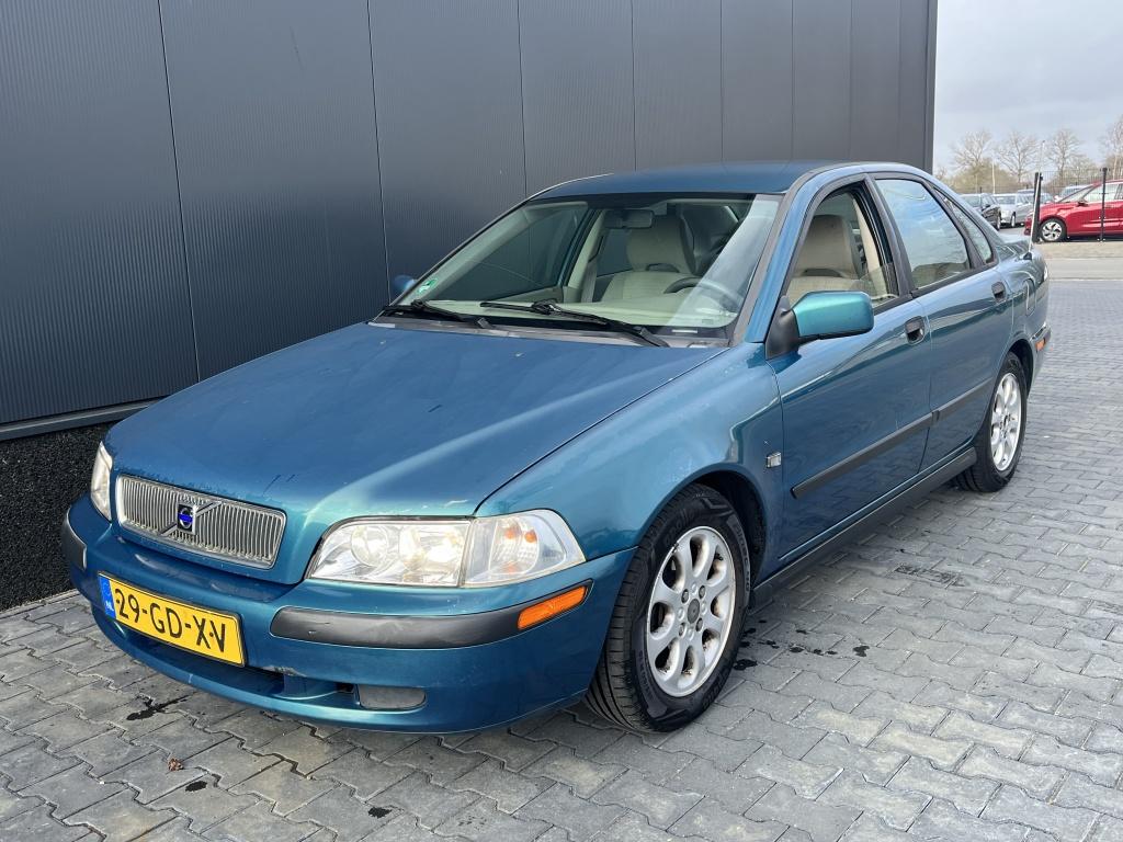 Volvo S40 2.0 Dynamic 2000 Automaat Apk 11-2026 (bj 2000), Auto's, 136 pk, 1948 cc, Bedrijf, Sedan