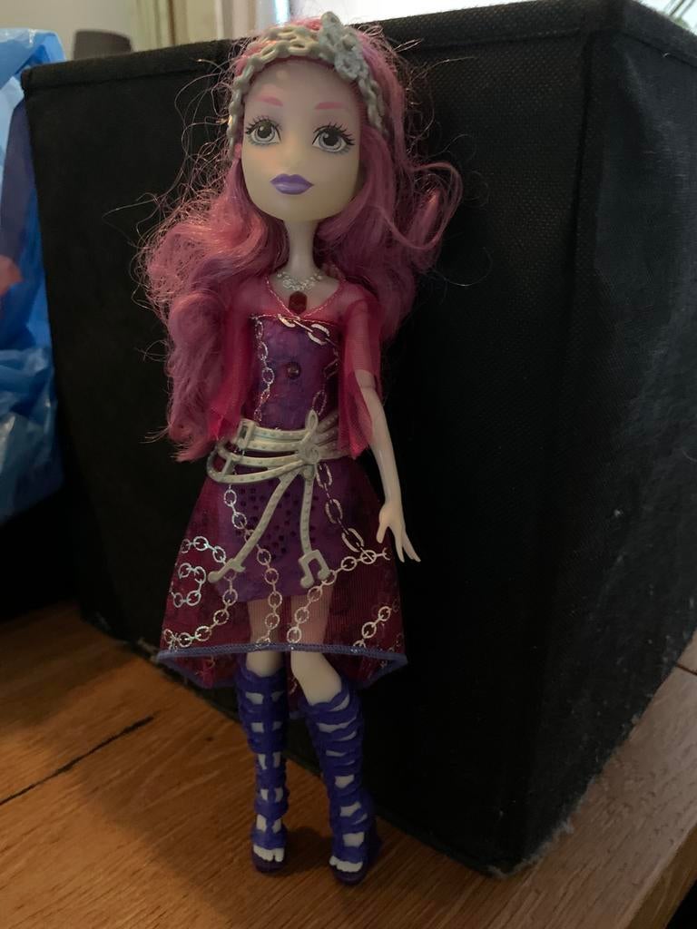Monster High Ari Hauntington pop, Ophalen of Verzenden, Zo goed als nieuw, Pop