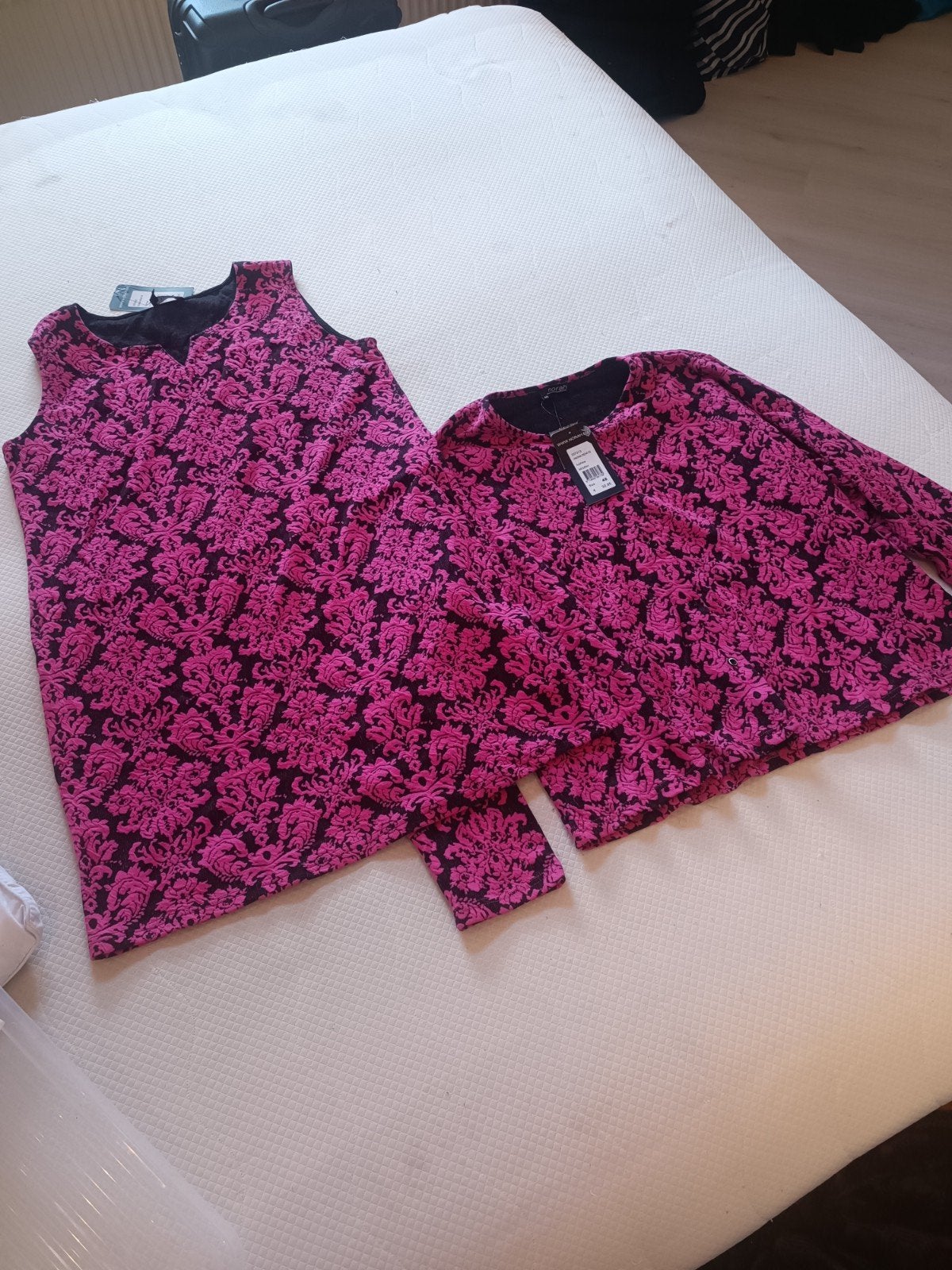 Norah Jurk en Jasje Set - Fuchsia Damast Print, Kleding | Dames, Maat 42/44 (L), Nieuw, Ophalen of Verzenden, Norah