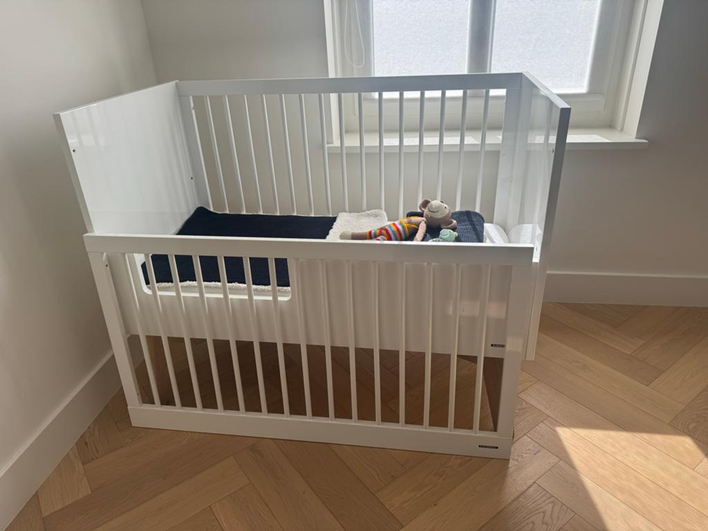 Kidsmill Sixties Hooglans Wit Ledikant 60x120, Kinderen en Baby's, Babywiegjes en Ledikanten, Ophalen, Zo goed als nieuw, Ledikant