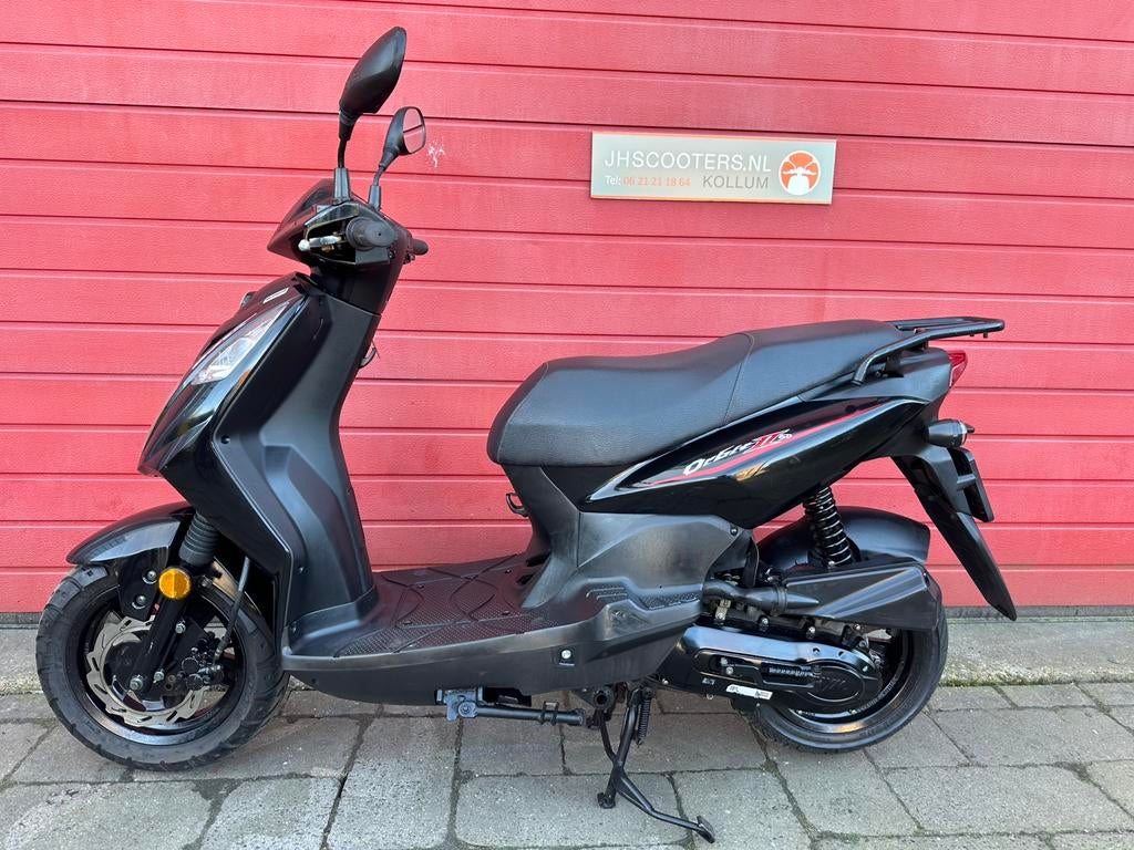 Zeer mooi Sym orbit 2  brom met  slechts 4960 km bj 2019, Fietsen en Brommers, Scooters | Peugeot, Zo goed als nieuw, Overige modellen