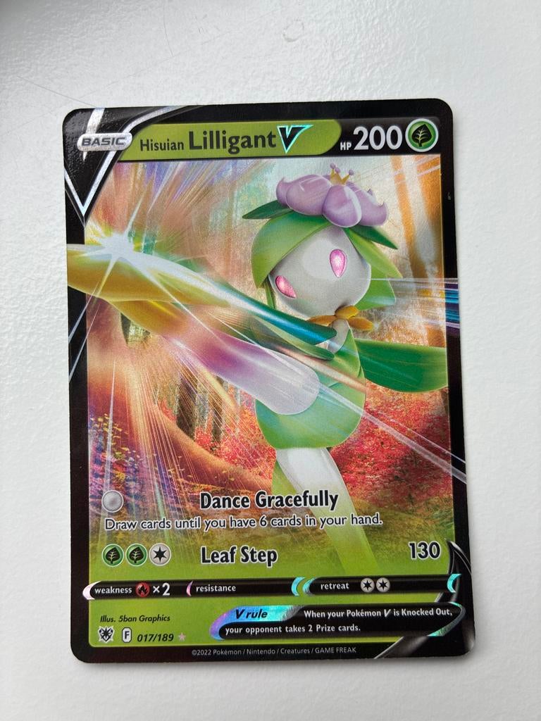 Hisuian Lilligant V Pokémon Kaart (017/189) - Zo goed als ni, Ophalen of Verzenden, Zo goed als nieuw, Losse kaart