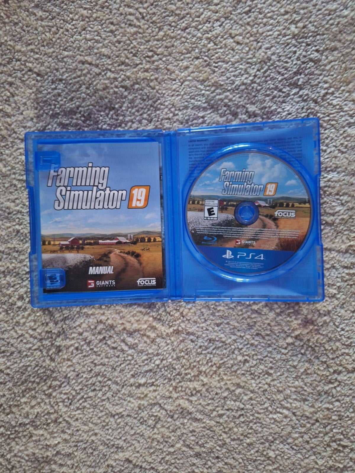 Foto 3 van Farming Simulator 19 PS4 (Gebruikt)
