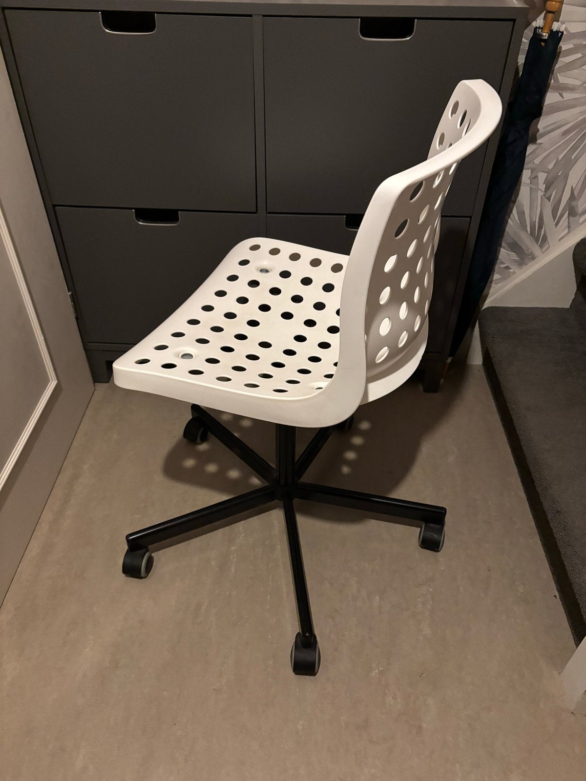 IKEA SKRUVSTA Bureaustoel - Wit, Ophalen, Gebruikt, Wit, Bureaustoel