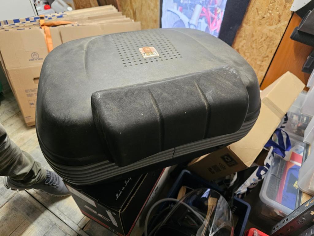 Oude GIVI topkoffer compleet met 1 sleutel!, Motoren, Ophalen of Verzenden