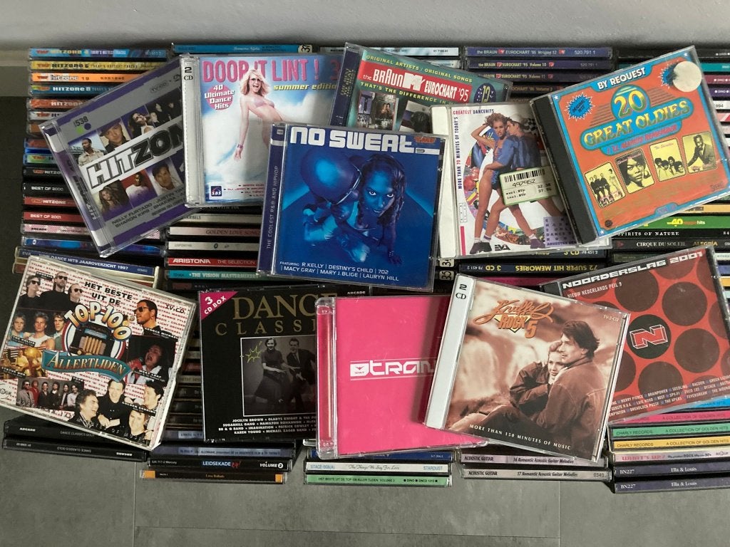 Dance (classics) Celtic, Irish pop-rock +/- 300x verzamel cd, Cd's en Dvd's, Cd's | Verzamelalbums, Ophalen of Verzenden, Zo goed als nieuw