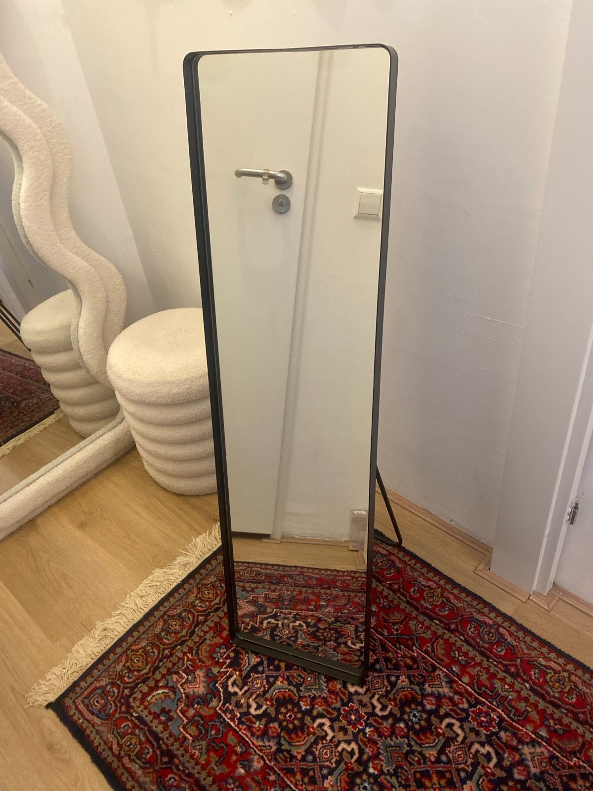 Industriële spiegel, staand of hangend, 116x30,5 cm, Huis en Inrichting, Woonaccessoires | Spiegels, Ophalen, Minder dan 50 cm
