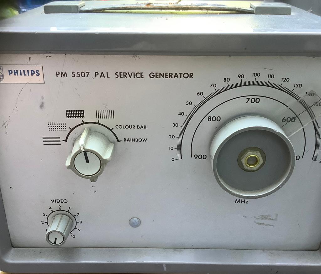 Philips PM 5507 Pal service generator., Doe-het-zelf en Verbouw, Meetapparatuur, Ophalen of Verzenden, Gebruikt, Overige meters