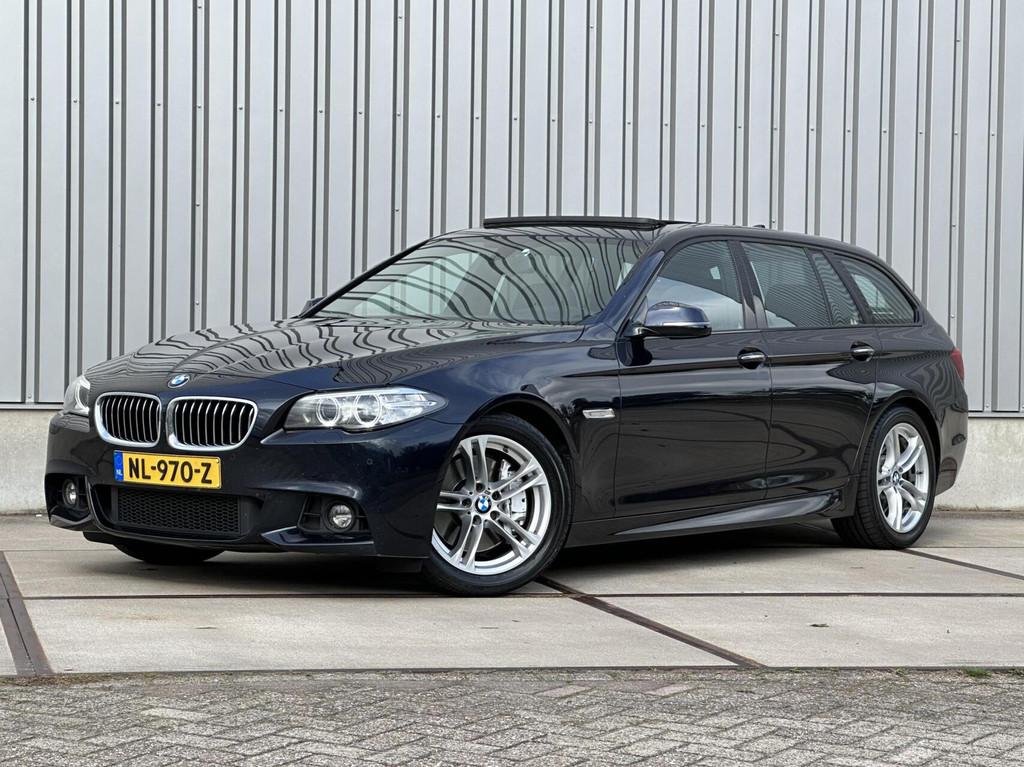 BMW 5-serie Touring 528i M Sport Edition Panoramadak - Leder, Auto's, BMW, Automaat, Achterwielaandrijving, Gebruikt, 4 cilinders
