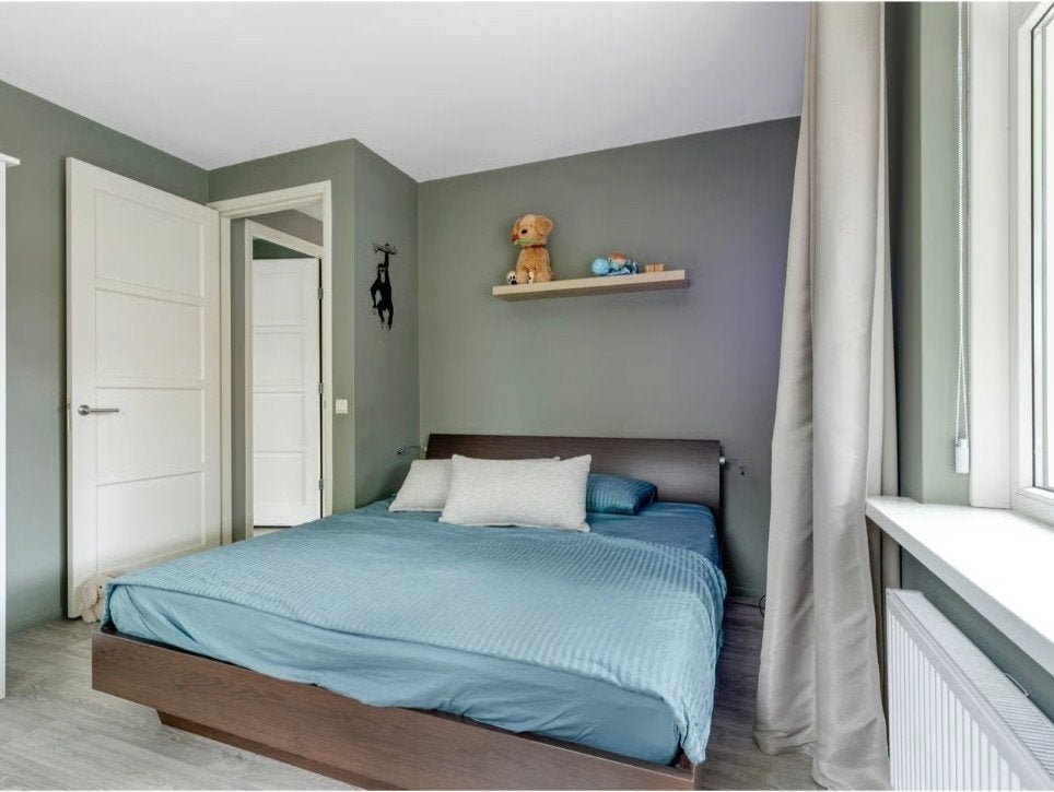 Tweepersoonsbed 140x200 cm met verlichting en nachtkasjes, Huis en Inrichting, Ophalen, Overige materialen, Gebruikt, Bruin