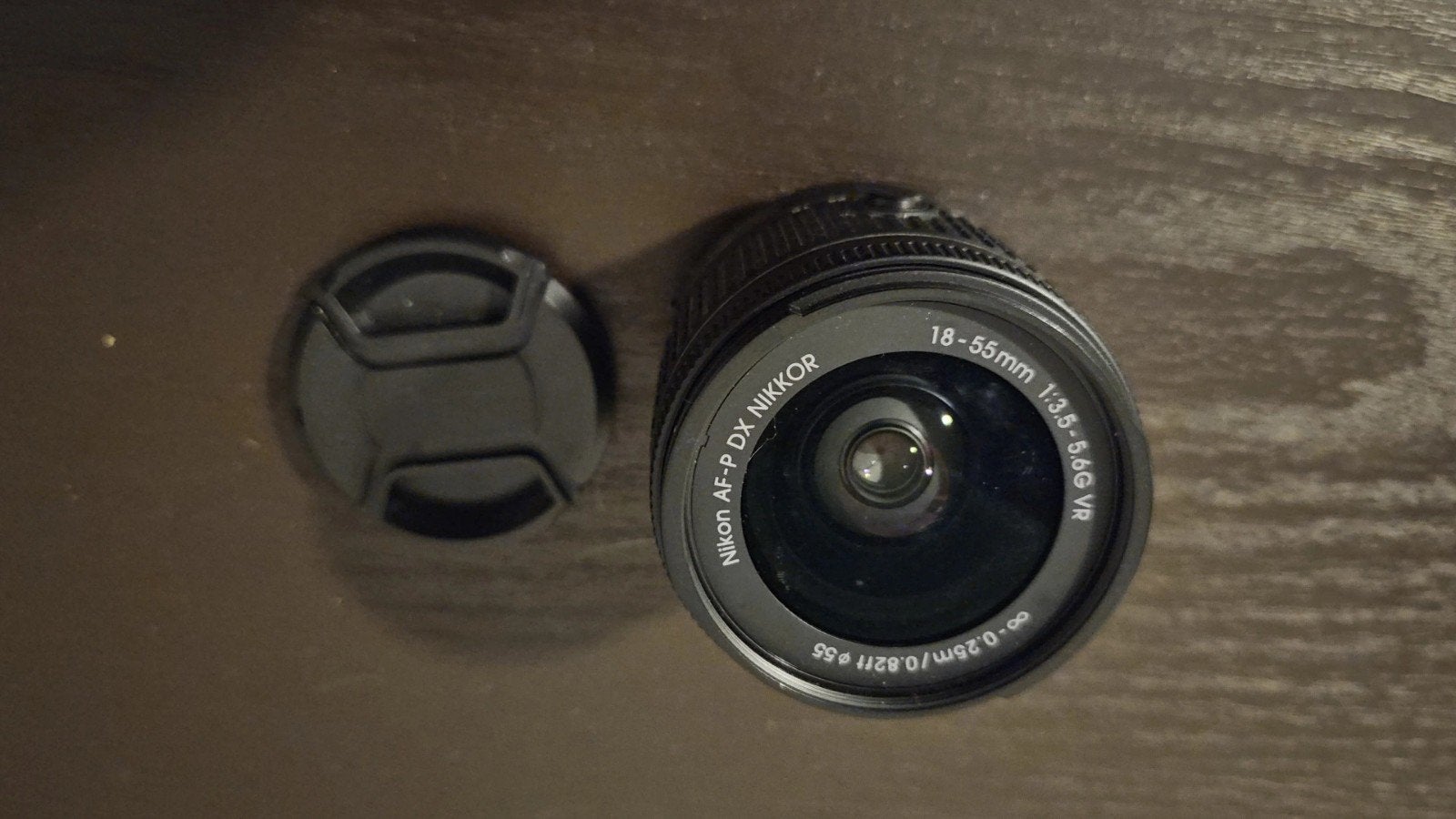 Nikon AF-P DX NIKKOR 18-55mm f/3.5-5.6G VR lens + lensdop, Audio, Tv en Foto, Fotografie | Lenzen en Objectieven, Ophalen, Gebruikt