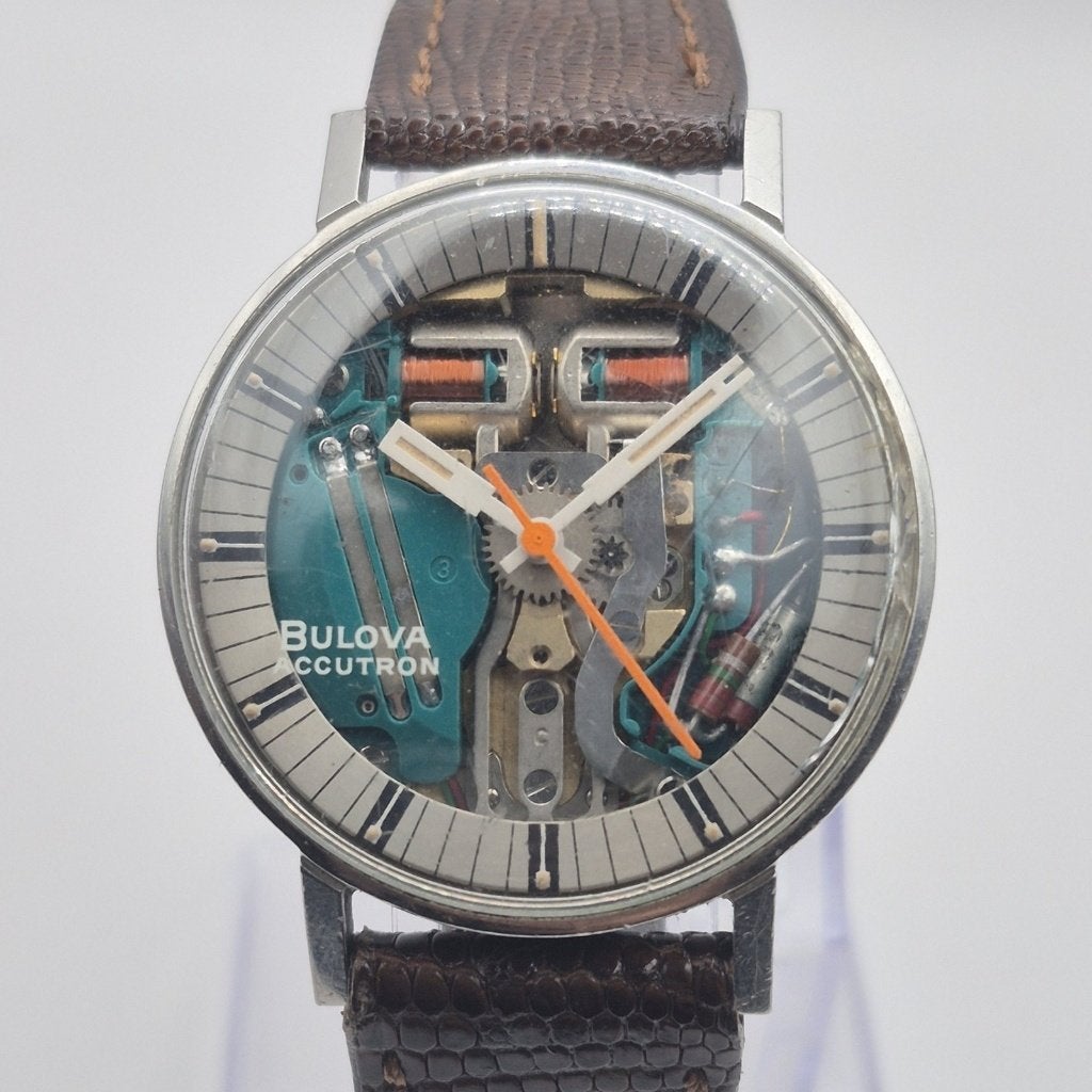 Bulova Accutron 214 Spaceview 1973 stemvork chapter ring, Ophalen of Verzenden