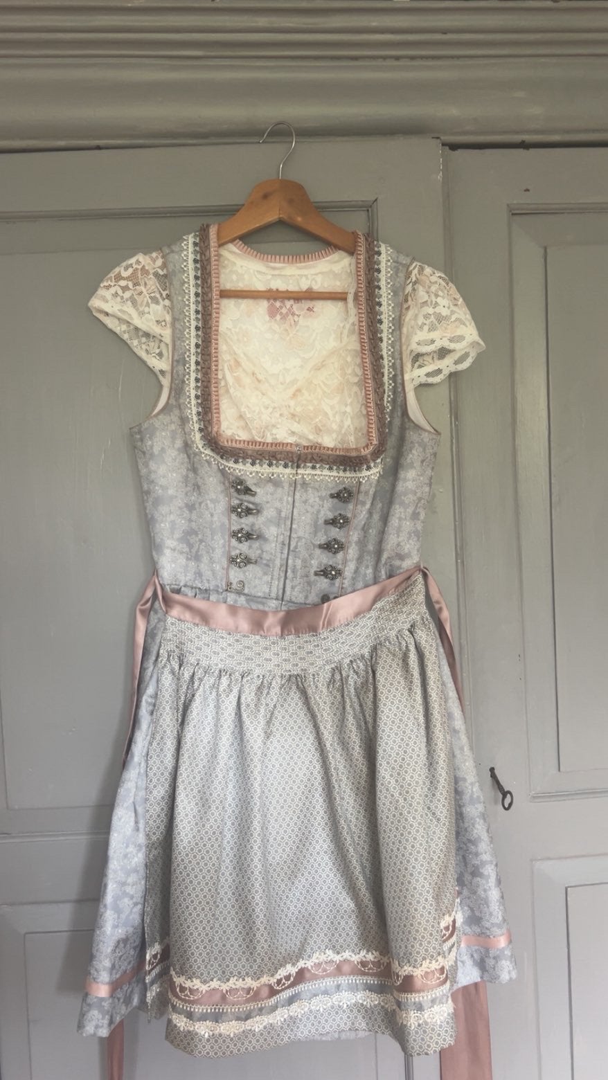 Krüger Dirndl maat 36, Ophalen of Verzenden, Zo goed als nieuw, Maat 36 (S), Overige thema's