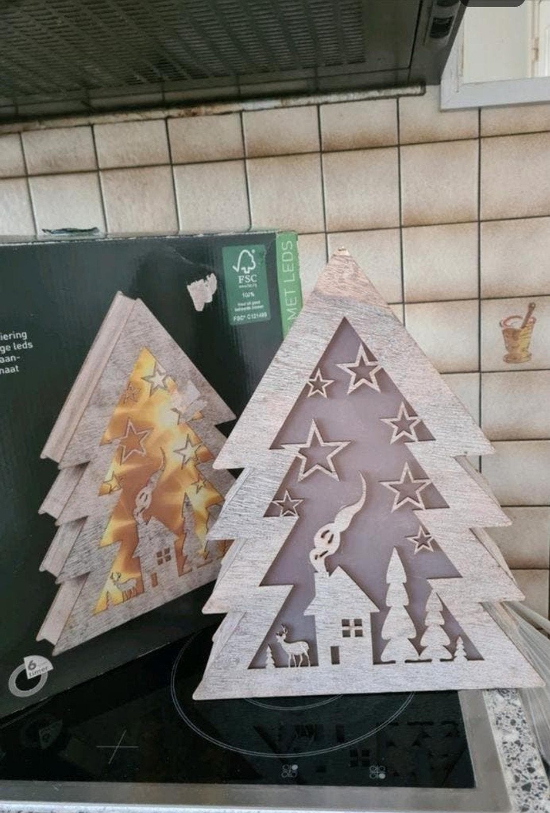 Nieuwe houten kerstboom, Diversen, Ophalen of Verzenden, Nieuw