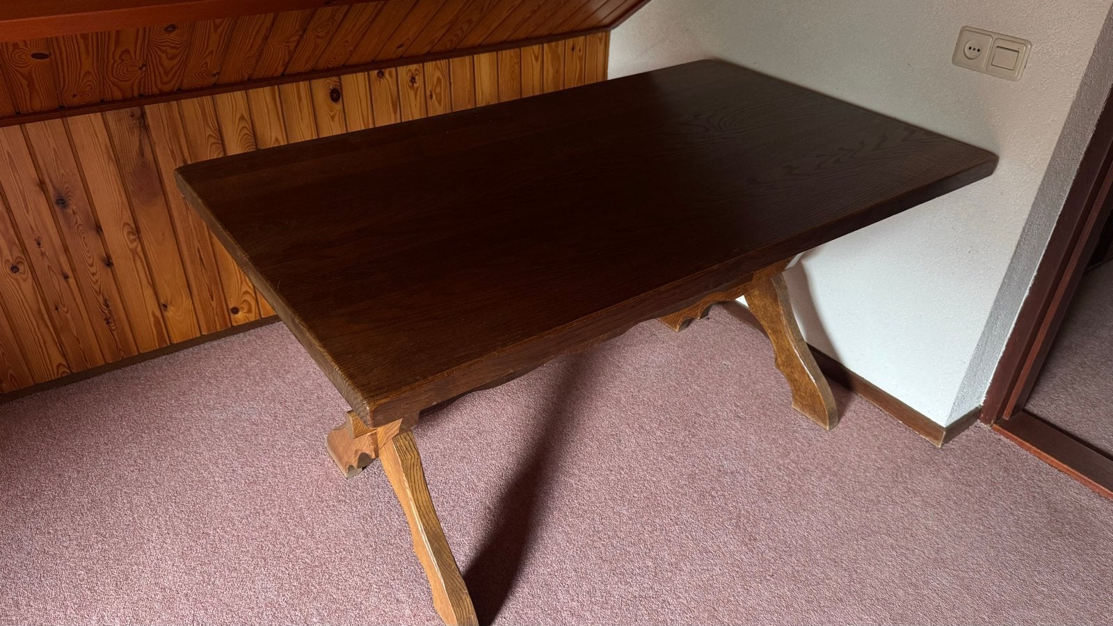 Robuuste houten eettafel - donkerbruin, Ophalen