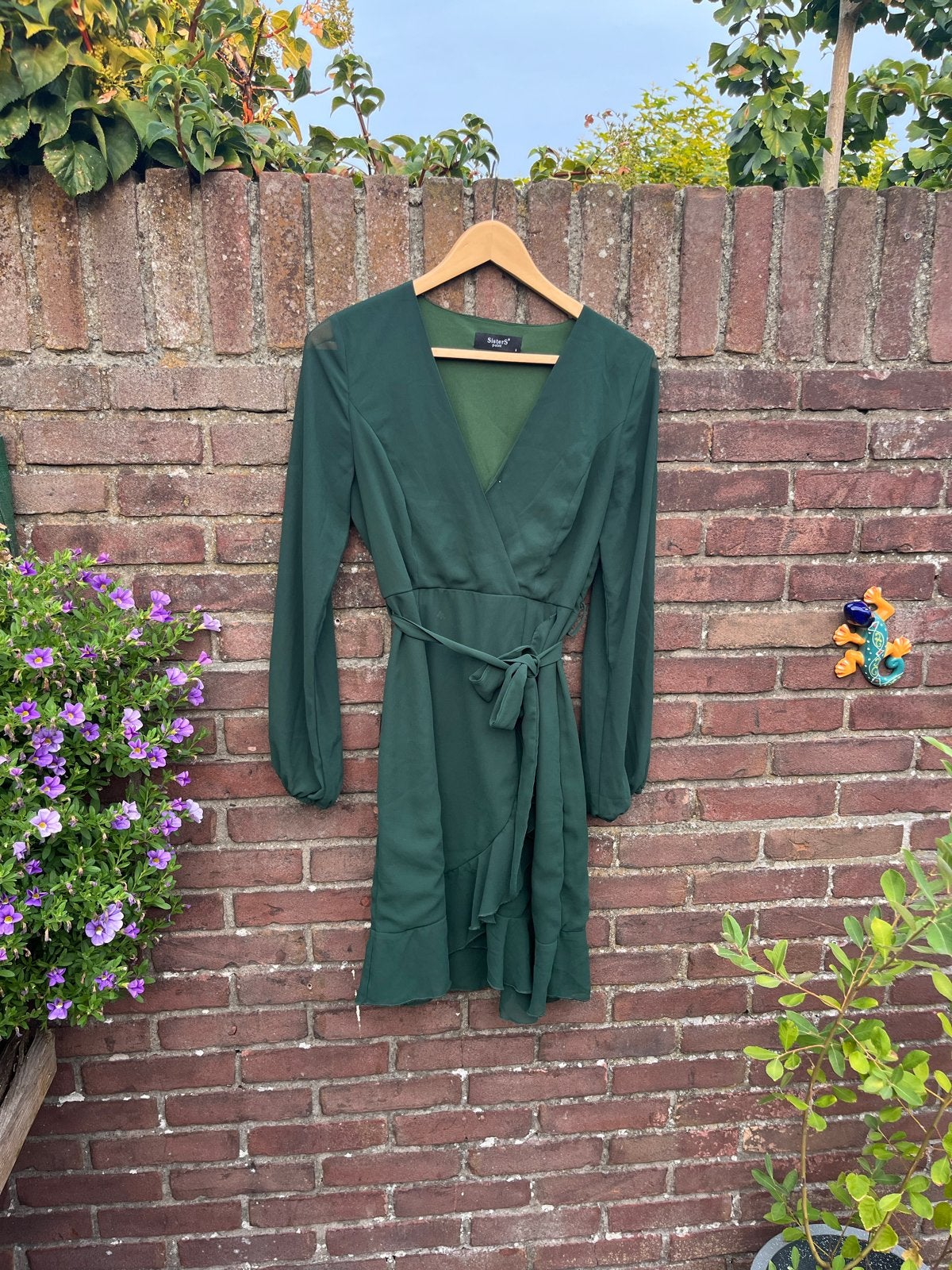 Donkergroene overslagjurk van Sisters Point, Ophalen of Verzenden, Zo goed als nieuw, Maat 36 (S), Boven de knie