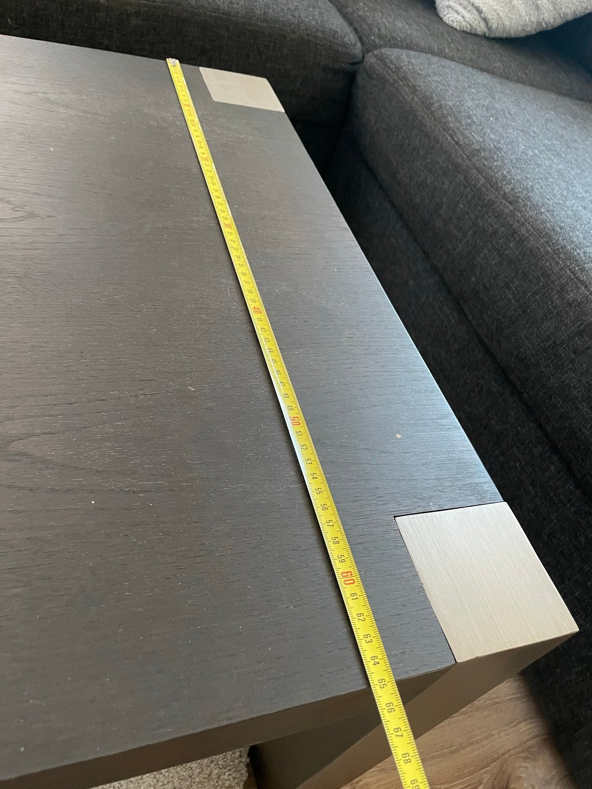 Moderne salontafel, donker hout met metalen poten, Huis en Inrichting, Tafels | Salontafels, Ophalen, Gebruikt, 100 tot 150 cm
