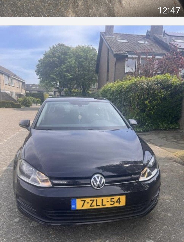 Volkswagen Golf 7 1.6 TDI 81KW 5D Blue Motion 2014 Zwart, Auto's, Volkswagen, Voorwielaandrijving, Euro 5, Zwart, 4 cilinders