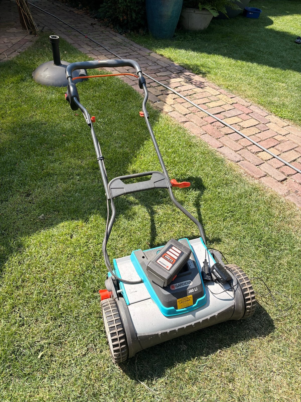 Grasmaaier Gardena 380 Li - met defecte Accu, Ophalen, Gebruikt, Accu-grasmaaier, 30 t/m 39 cm