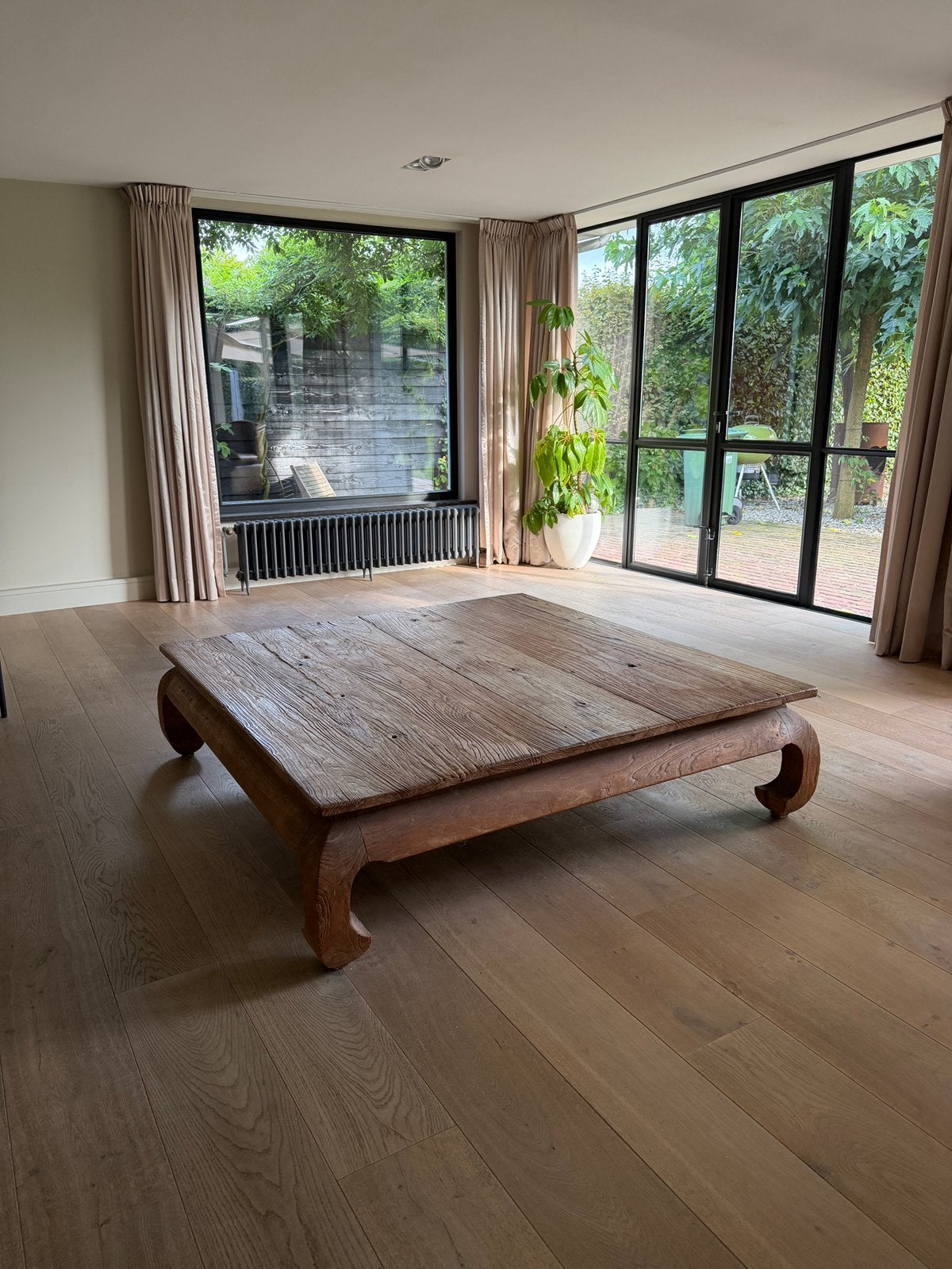 Grote unieke massief houten salontafel – 150 x 150 cm, Ophalen, Gebruikt, Vierkant, 5 – 50