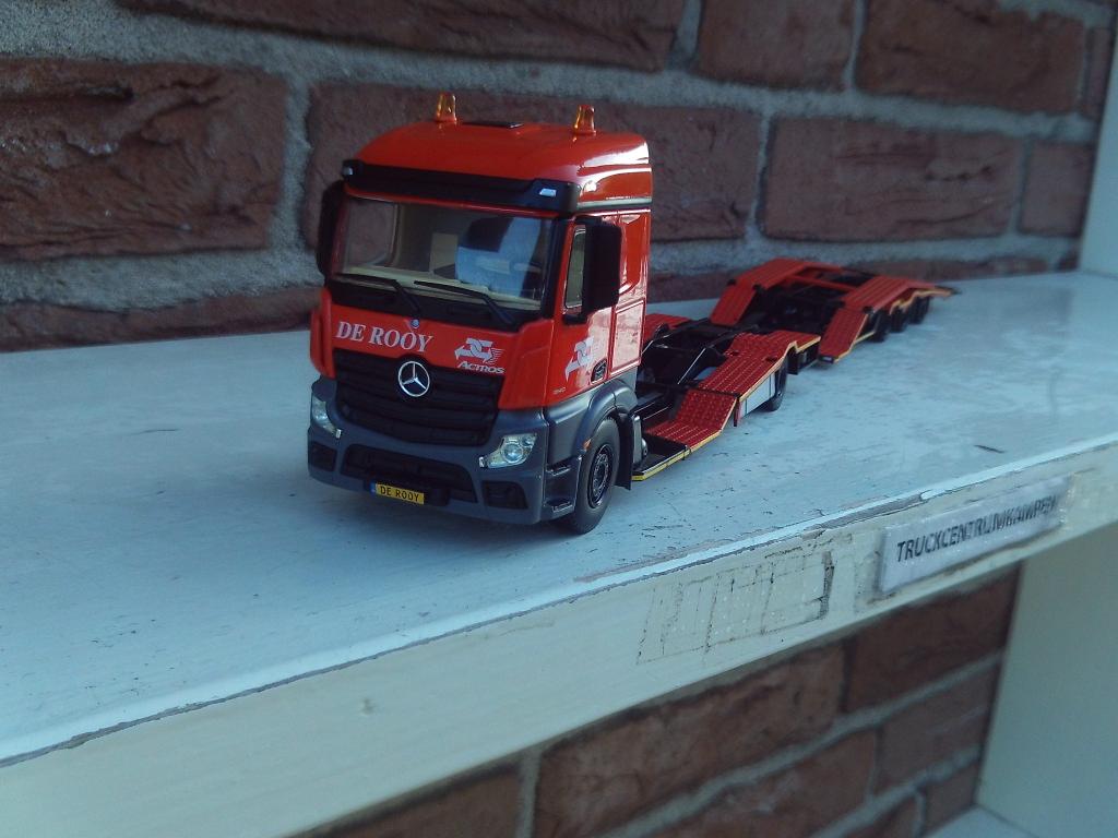 WSI  Mercedes  Benz  Actros  van  De  Rooy., Hobby en Vrije tijd, Modelauto's | 1:50, Ophalen of Verzenden, Nieuw, Bus of Vrachtwagen