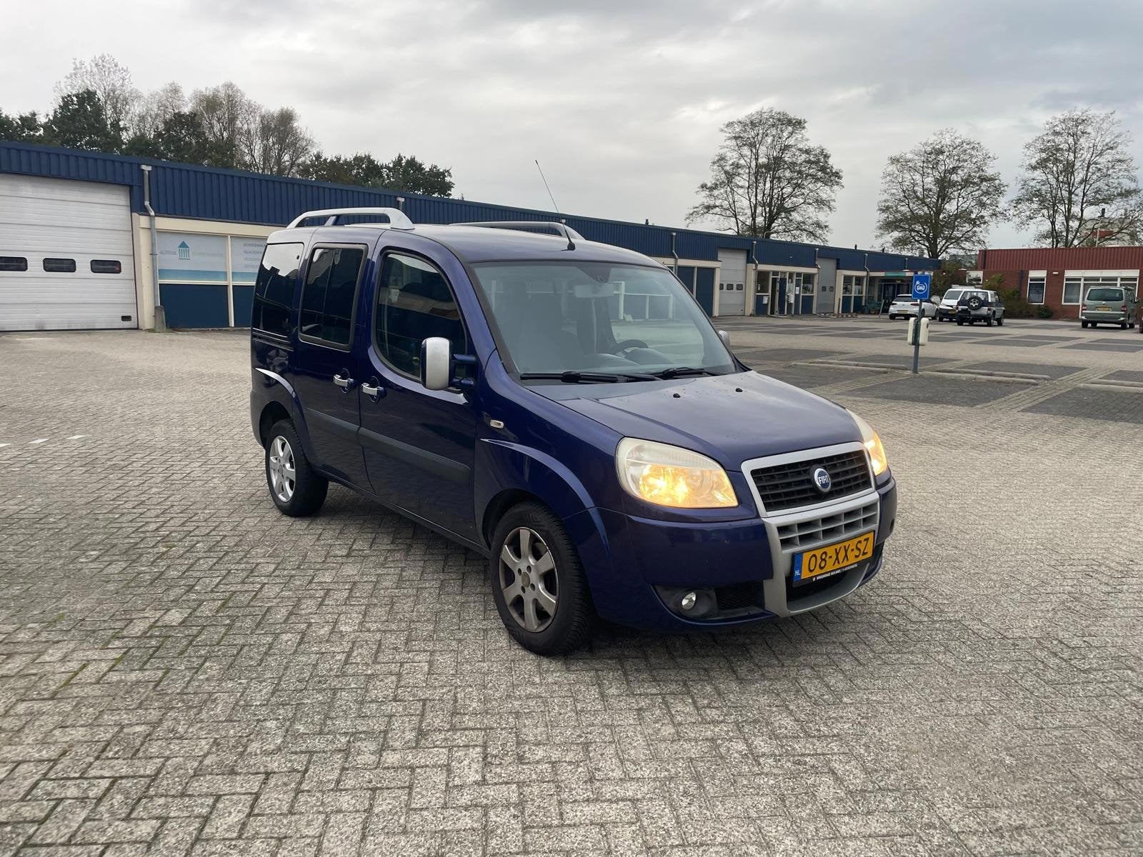 Fiat Doblò 1.4 Malibu AIRCO Eerste eigenaar APK 1-11-2027, Auto's, Voorwielaandrijving, Gebruikt, Doblo, 4 cilinders