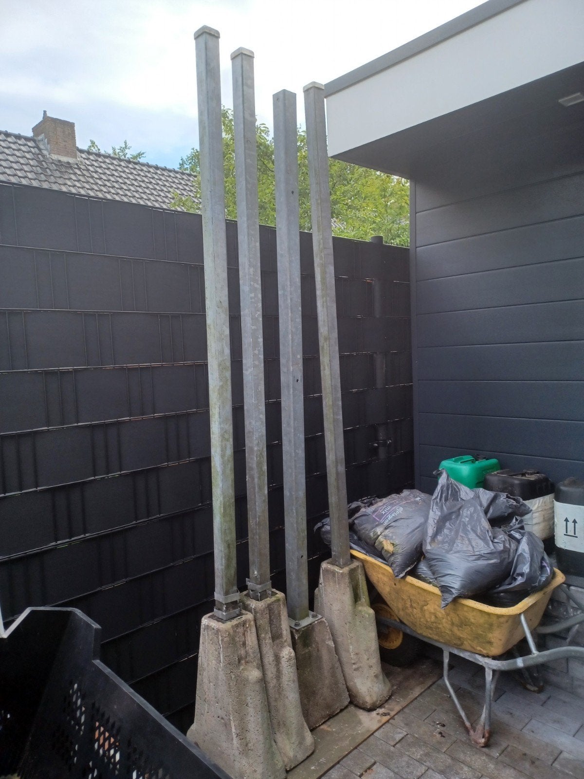 4 palen met afneembare beton poeren, Ophalen, 250 mm of meer