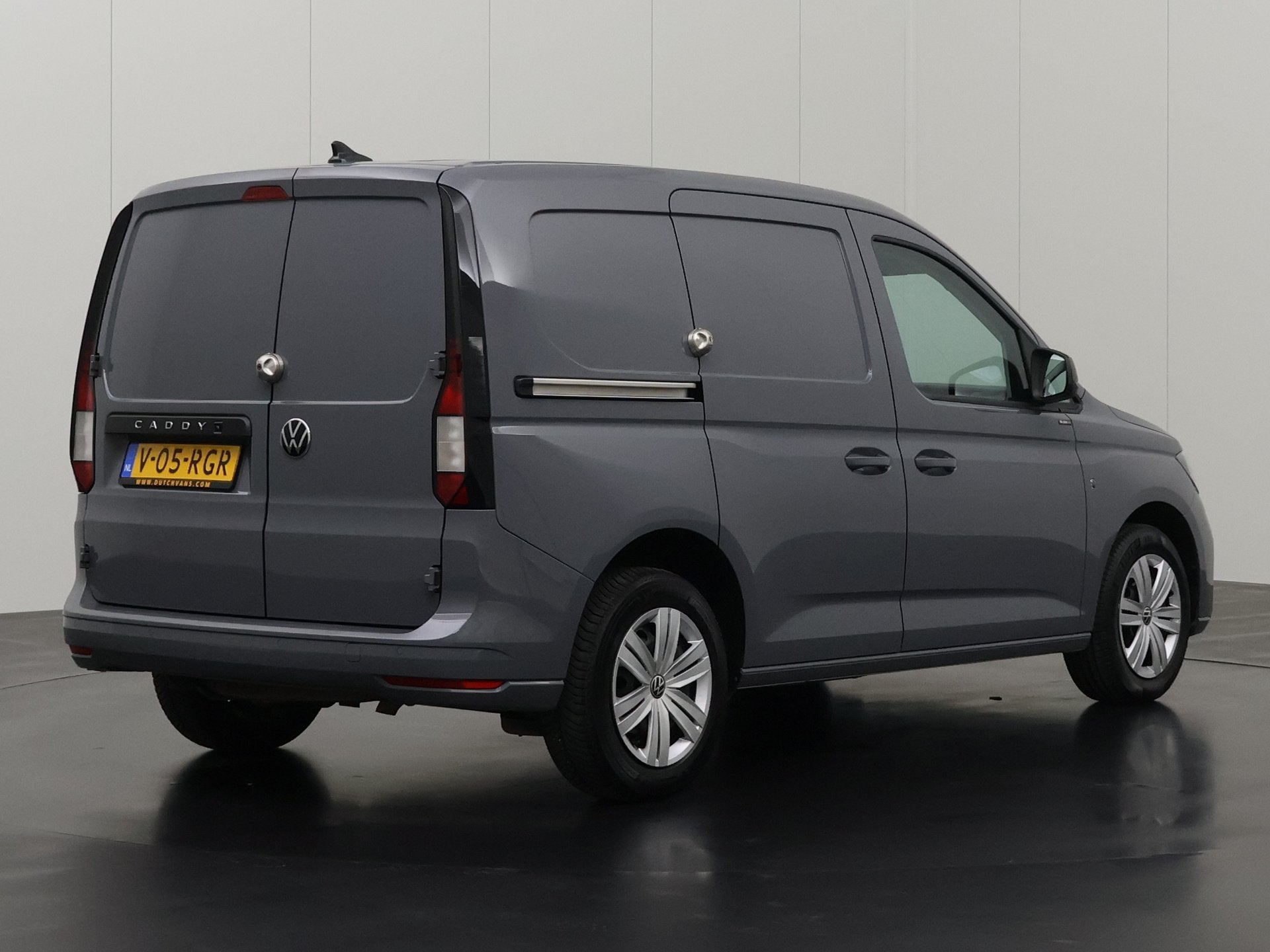Volkswagen Caddy 2.0TDI 122PK Automaat Edition | Navigatie |, Dealer onderhouden, Stof, Gebruikt, 4 cilinders